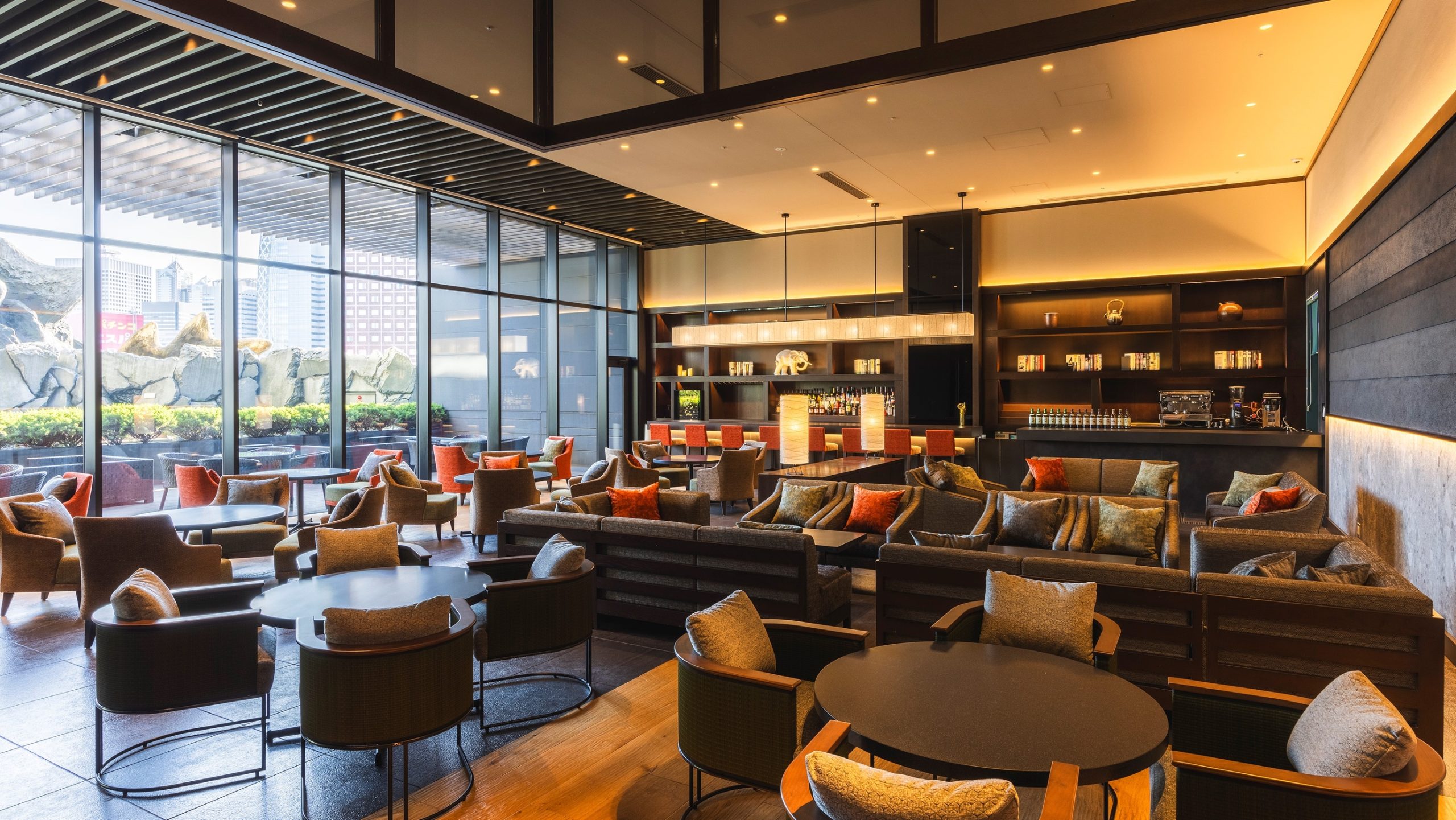 8F GRACERY LOUNGE 店内