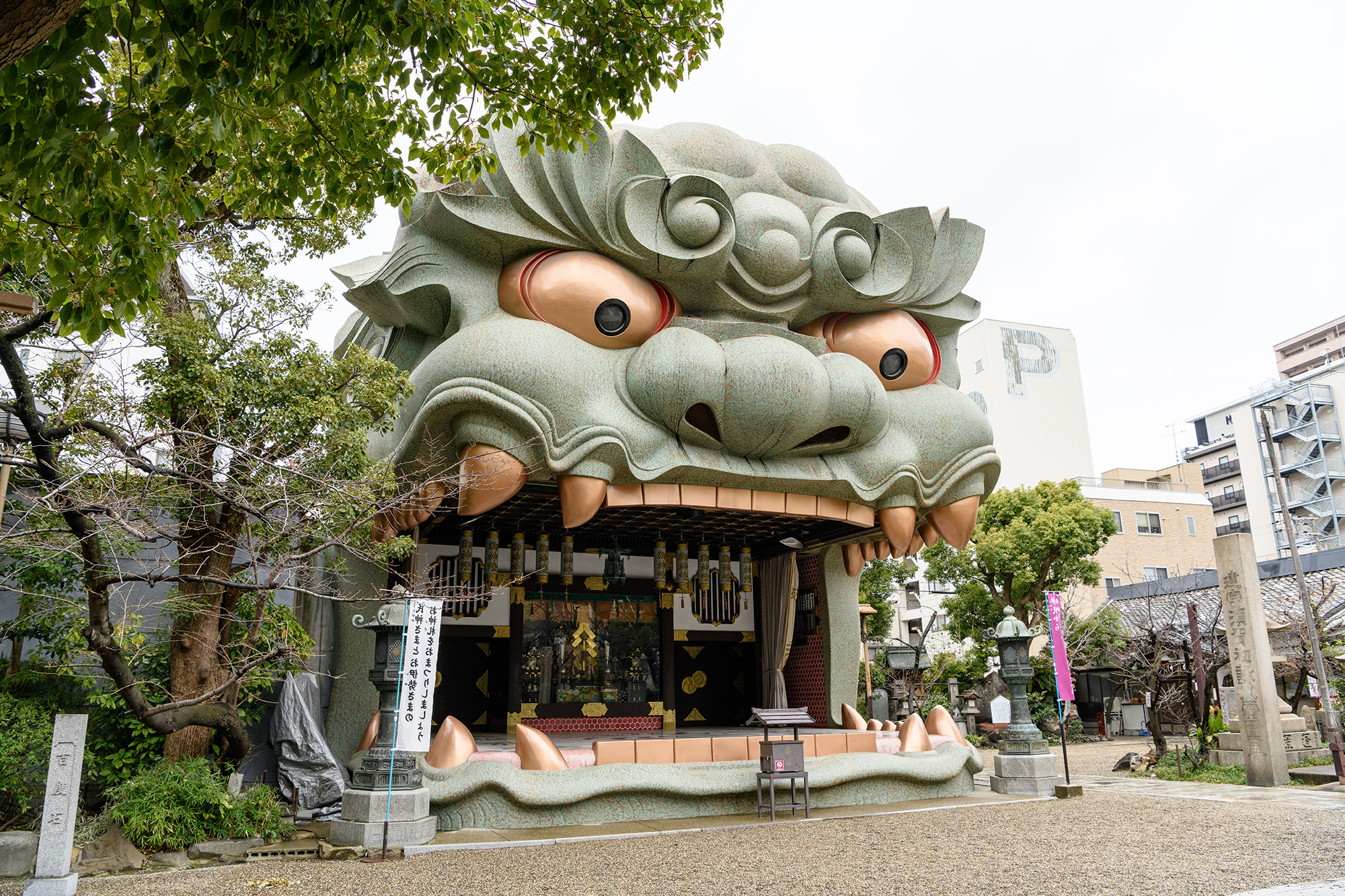 難波八阪神社 サムネイル