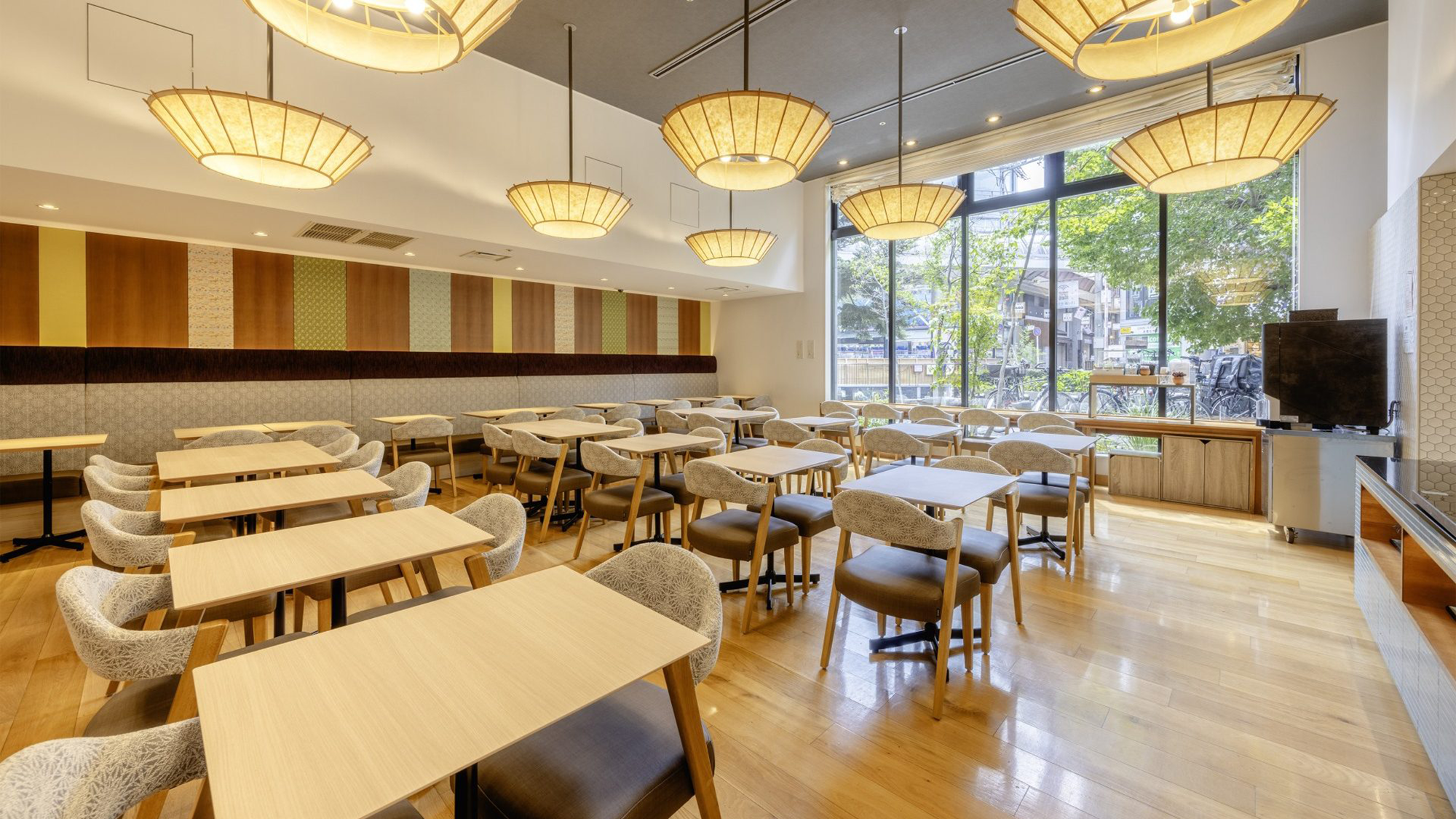 【朝食ビュッフェ】1階南館レストラン「ボンサルーテ」